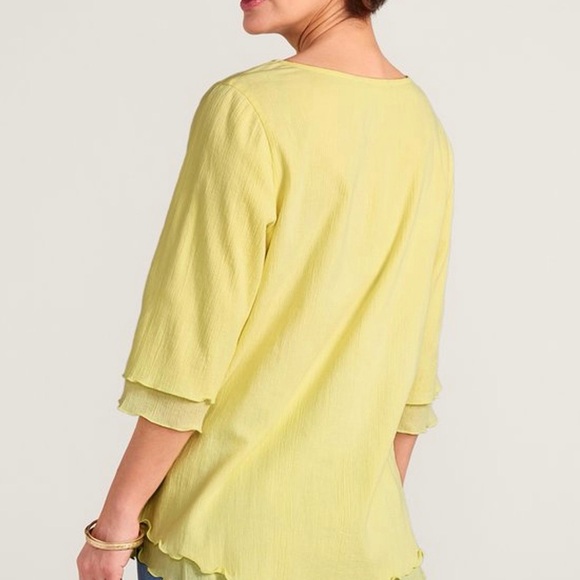 Soft Surroundings Tops - Soft Surroundings green blouse